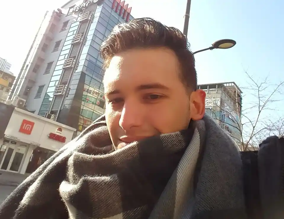 Coronavirus: Guantes y barbijos y a la calle, la experiencia de un bonaerense en Corea del Sur sin cuarentena