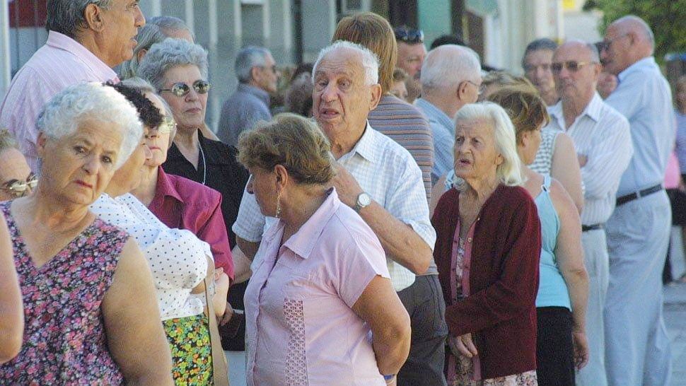 El Gobierno pagará bono de 70.000 a jubilados: en cuánto quedará el mínimo