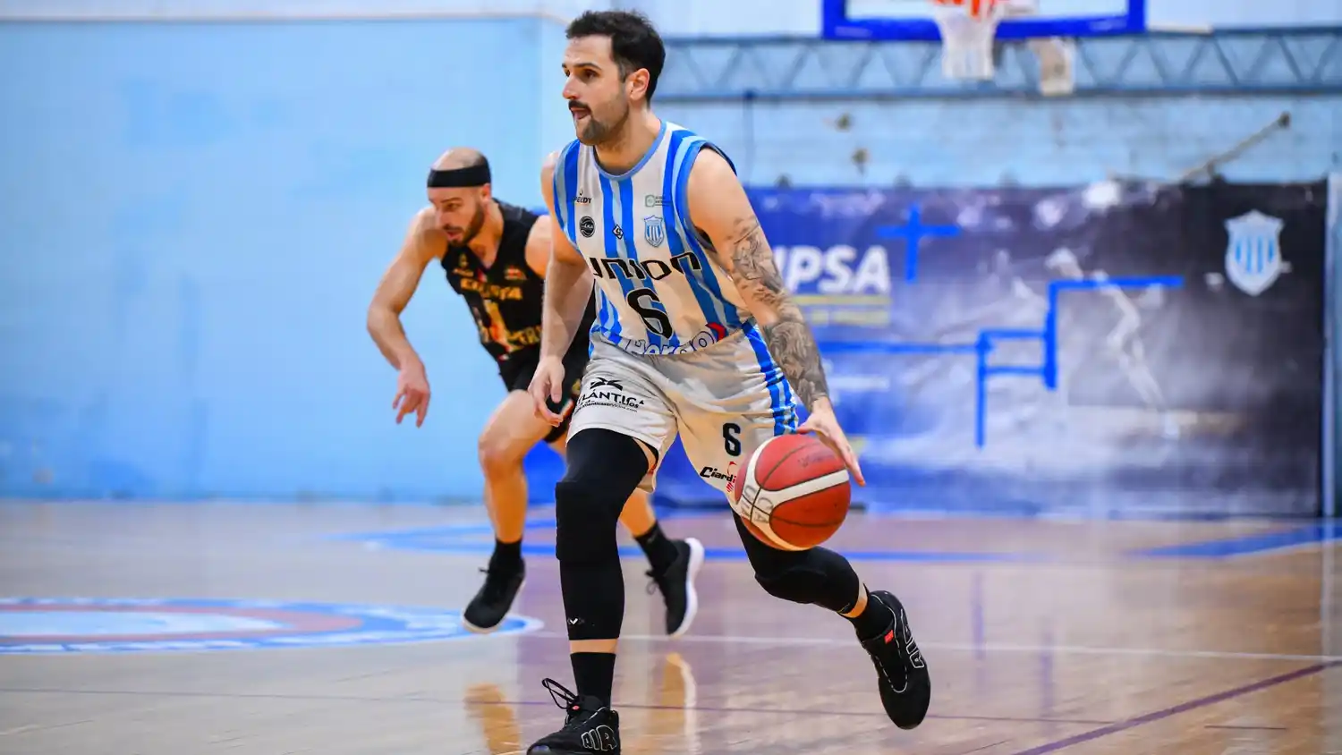 En el último amistoso previo a su debut en la Liga Argentina de Básquet, Unión tuvo una fabulosa producción ofensiva y aplastó en "El Quincho” por 115-84 a Ciclista Juninense.