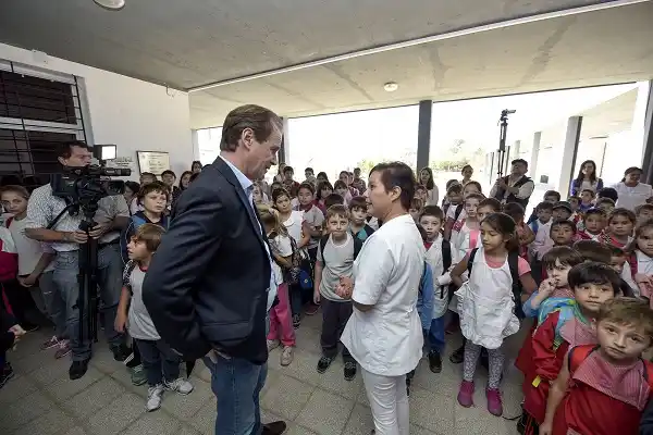 Destacaron que casi 3000 docentes comenzarán con cargos titularizados