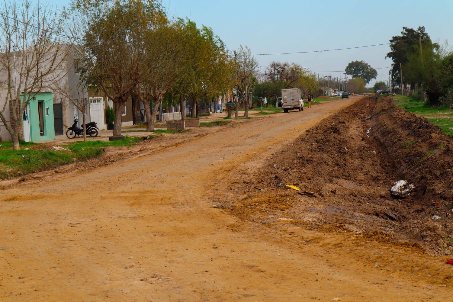 Realizan arreglos en el Barrio Minuán