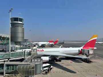 Aeropuertos de Aena superan los 35 millones de pasajeros en un septiembre cargado de récords
