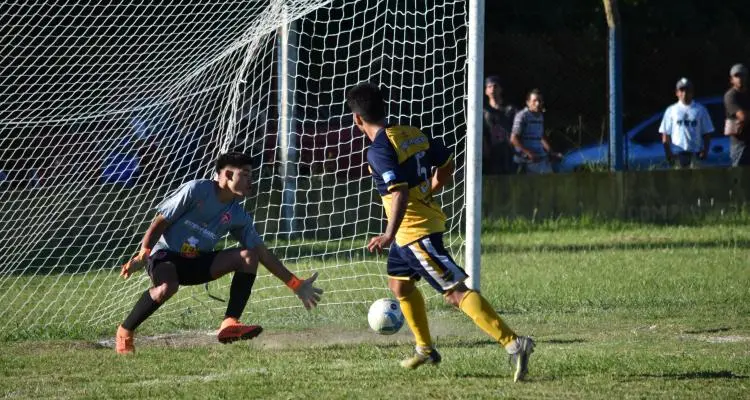 Independencia no falló y quedó más cerca de la final que Mitre