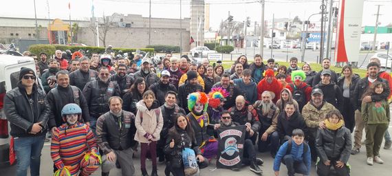 Moto Sierras y la caravana solidaria: “Tratamos de que los chicos puedan tener una sonrisa en su día”