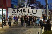 Los jubilados volvieron a marchar con el apoyo de los gremios y diferentes movimientos políticos