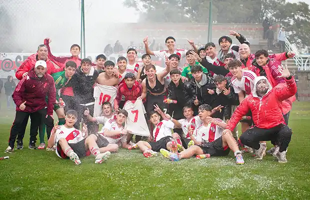 Novena de River Campeona