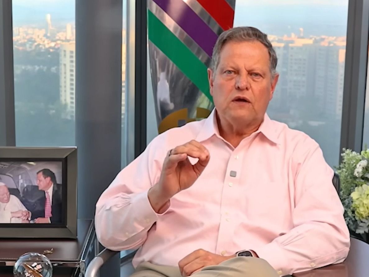 Enrique Beltranena, CEO de Volaris, en el video publicado en su cuenta de Linkedin