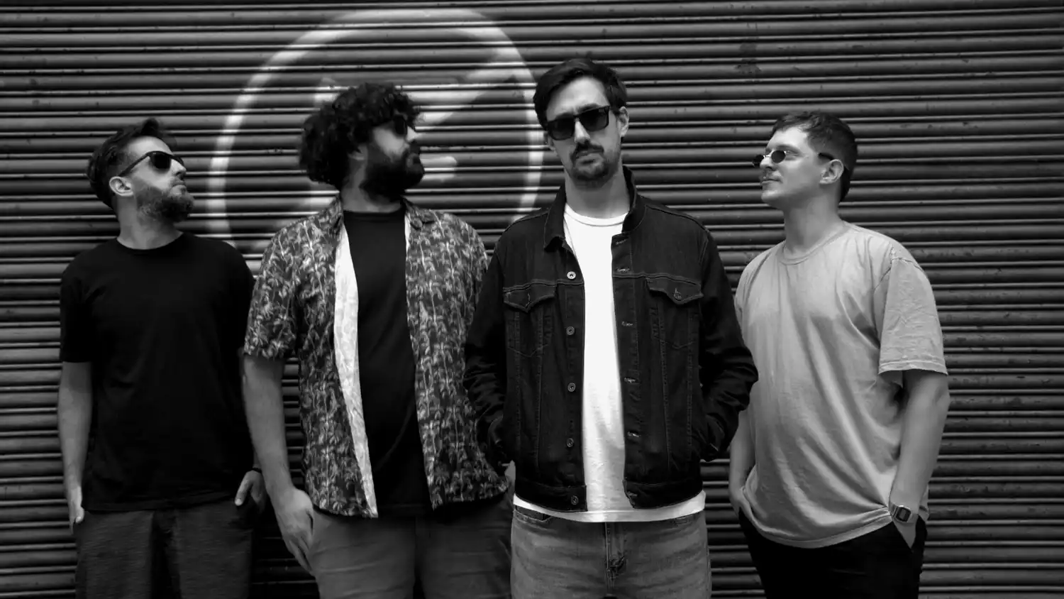 99 Monos compartirá escenario con La Maniobra Rodríguez.