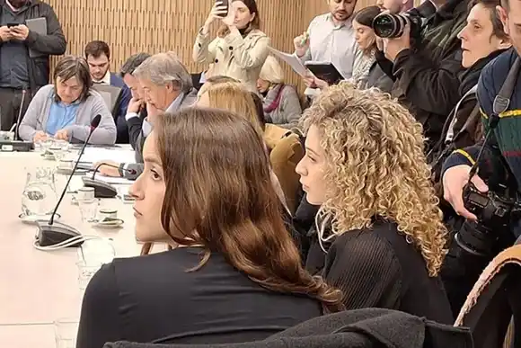 Fuerte interna entre diputados de La Libertad Avanza tras el rechazo al DNU que beneficiaba a la SIDE