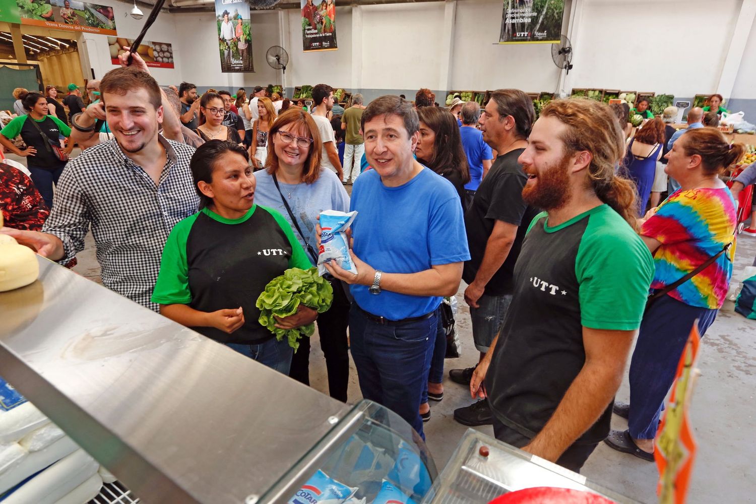 Arroyo en Avellaneda: "Tenemos que acercar al productor con el consumidor" dijo en Mercado Agroecológico