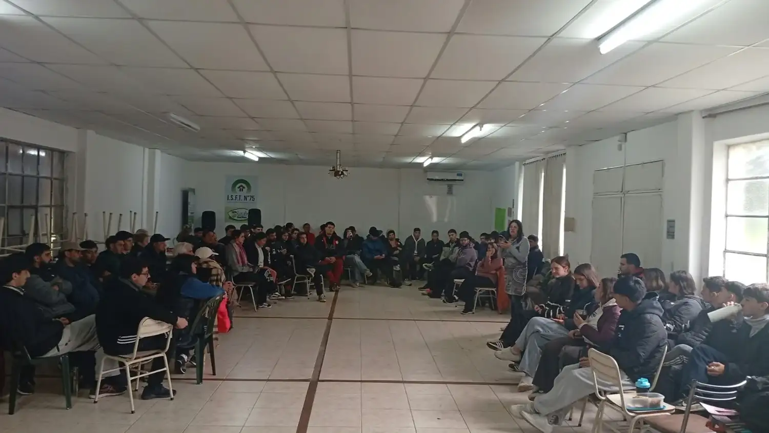 Registro fotográfico de la Jornada de Tecnicatura en Prácticas Deportivas. Tandil. Octubre 2026.