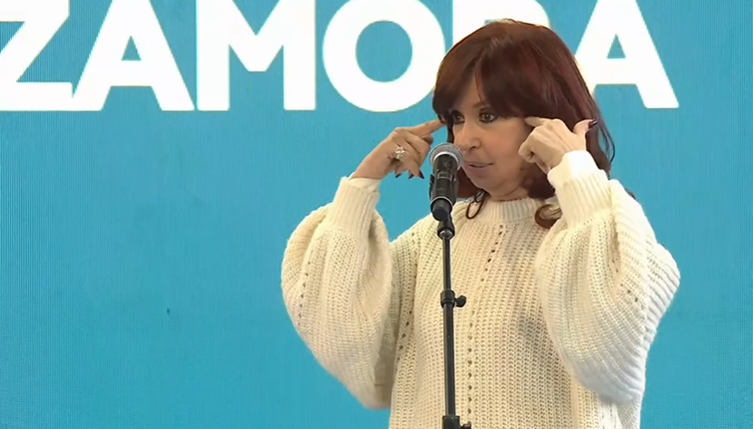 Cristina en Lomas de Zamora: "Si uno pierde la memoria corre el riesgo de volverse a equivocar", dijo al recordar triunfo en PASO 2019