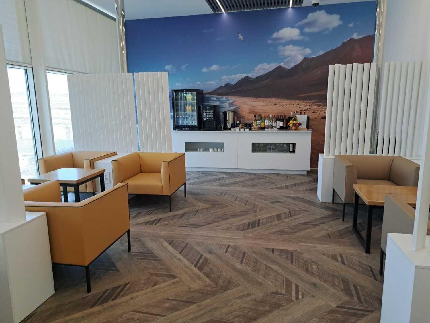 Fuerteventura mejora su sala VIP Jable con terraza, zona infantil y más comodidades
