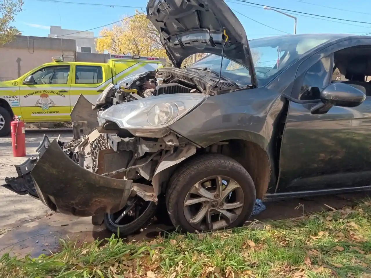 Venado Tuerto: espectacular accidente en 9 de Julio y Balcarce 