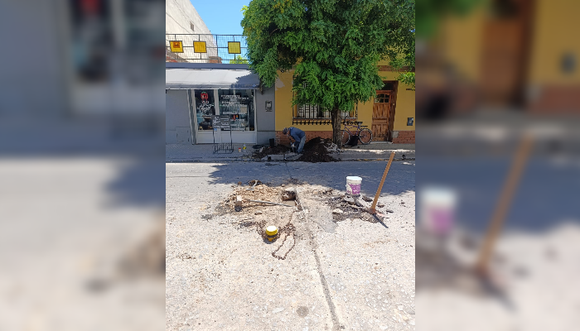 Arreglo de bache en San Martín 200