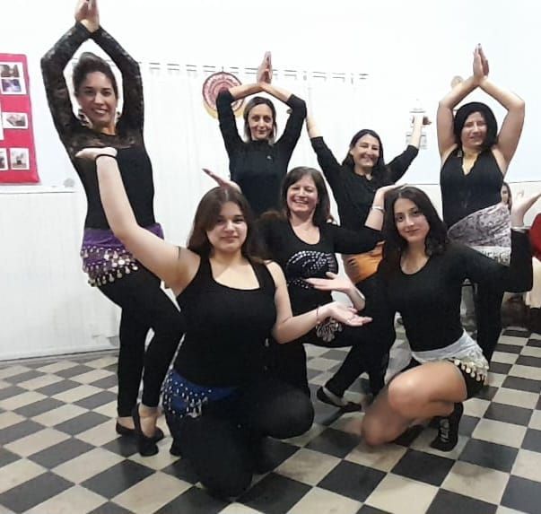 “Alma Calé”, una escuela integral de danzas