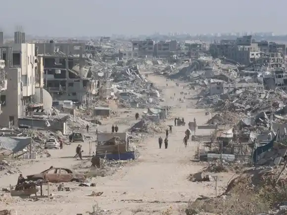 Casi un millón de personas recibe ayuda en Gaza mientras continúan los bombardeos israelíes