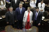“Topo” Rodríguez juró como diputado y prometió gestionar por la vuelta del tren