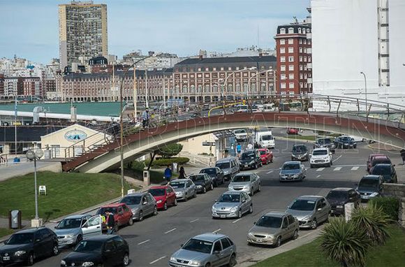 Montenegro: "Llegó el momento de empezar a volver"
