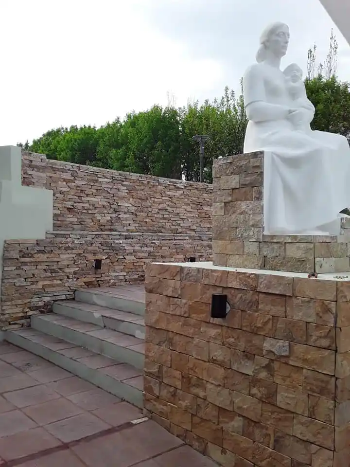 General Galarza: obras de mejoras en el monumento a la Madre