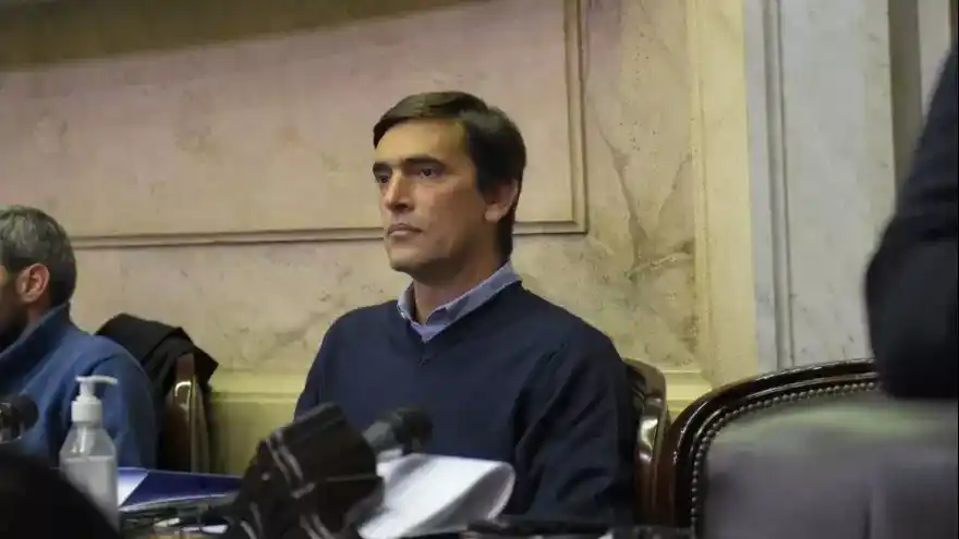 Rogelio Iparraguirre.