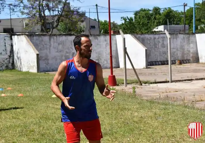 Pablo Vercellino y una  nueva etapa en Libertad  para el Torneo Regional