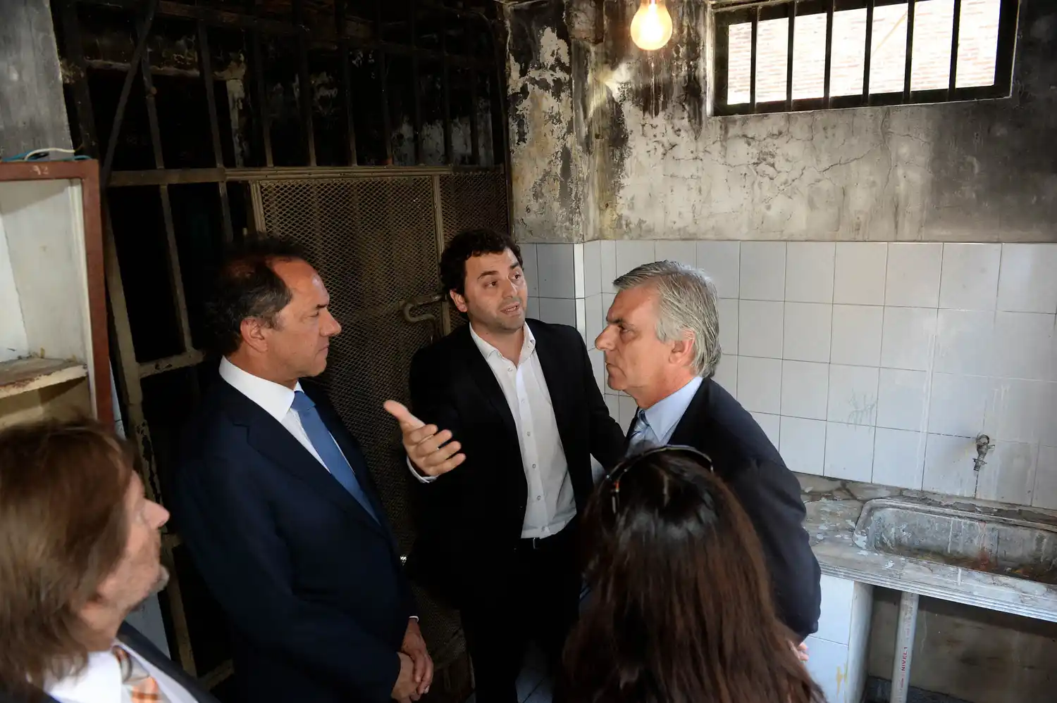 Scioli visitó excentro clandestino de detención en La Plata