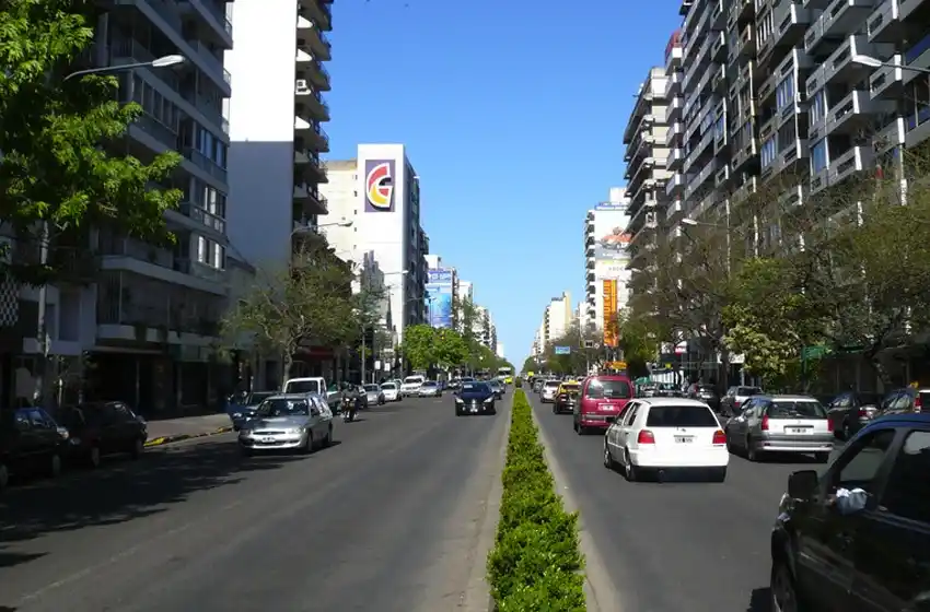 Reducción de velocidad en avenidas: desde el municipio aseguran que busca resguardar «no solo a los ciclistas sino a todos los que participan de la calle»
