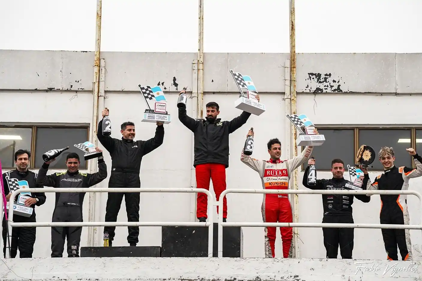 Juanchi Gárriz subió al podio en la primera final de la Fiat Uno ASM en el Gálvez