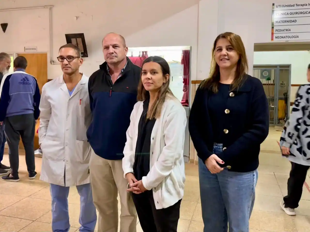 Conferencia de prensa en el Hospital Jaime Ferré