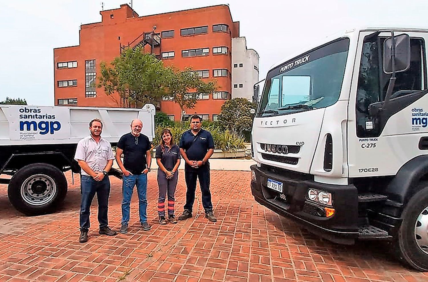 OSSE refuerza las prestaciones en calle con dos nuevos camiones