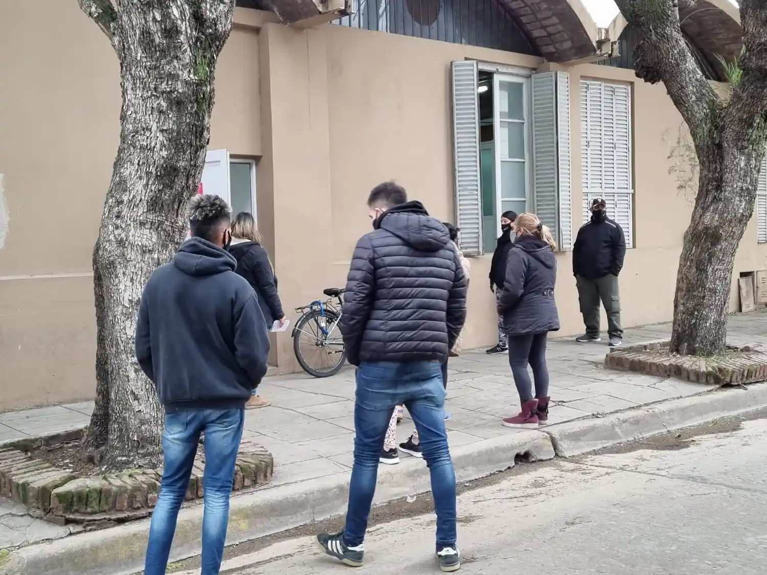 Continúa la entrega de carnets en el vacunatorio para quienes recibieron las dos dosis
