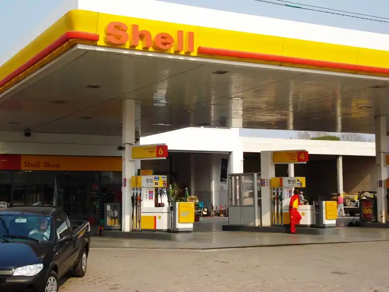 Shell reduce el precio de sus naftas