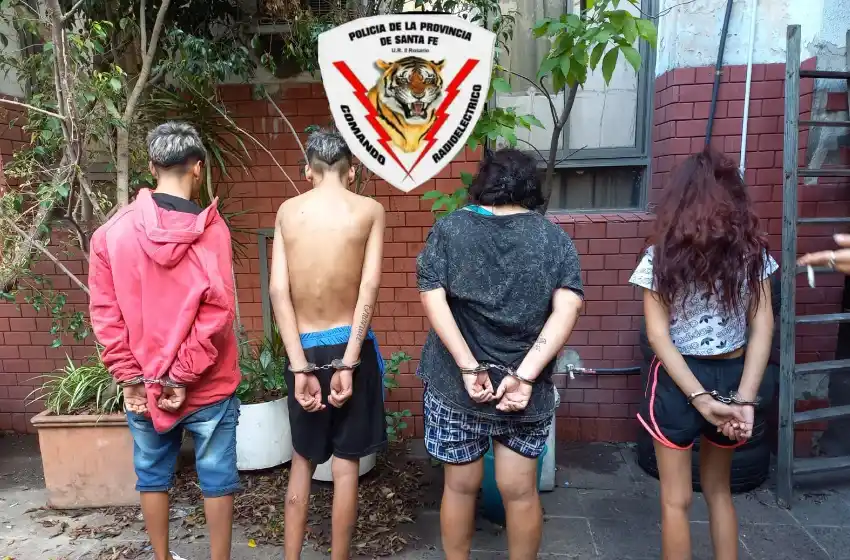 Persecución y vuelco terminó con dos menores de 16 años detenidos tras haber robado en el parque Scalabrini Ortiz