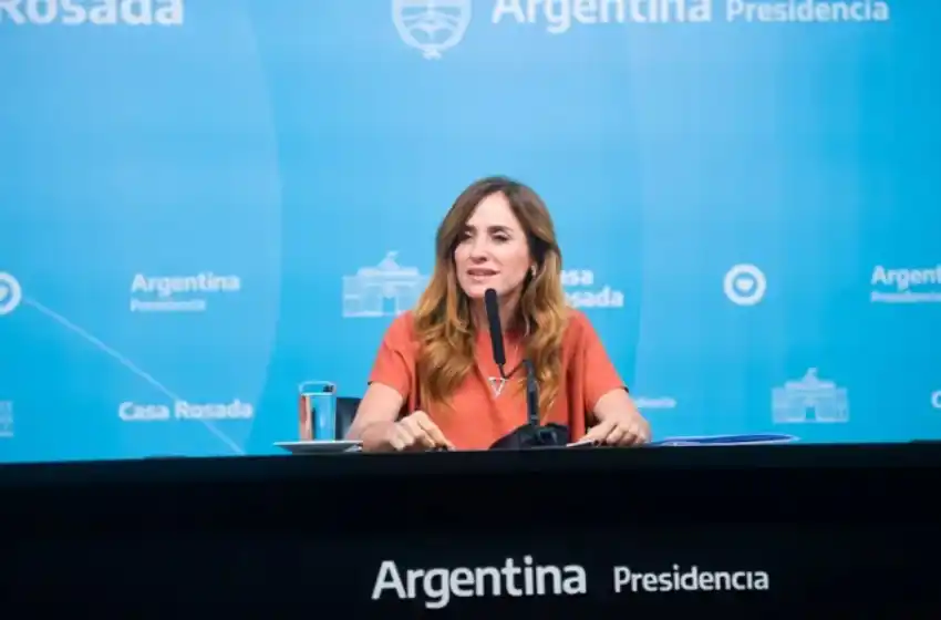 Tolosa Paz no descartó que le aparezca un contrincante a Kicillof en la interna del FdT