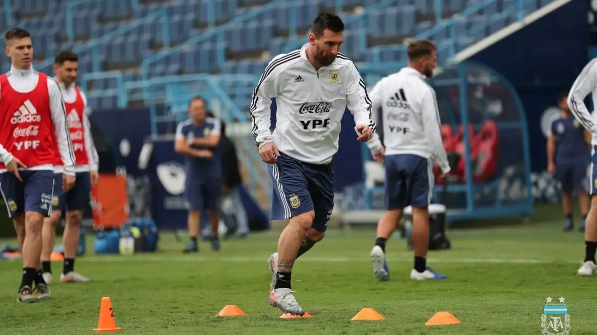 Argentina cierra el año con el clásico rioplatense en Israel