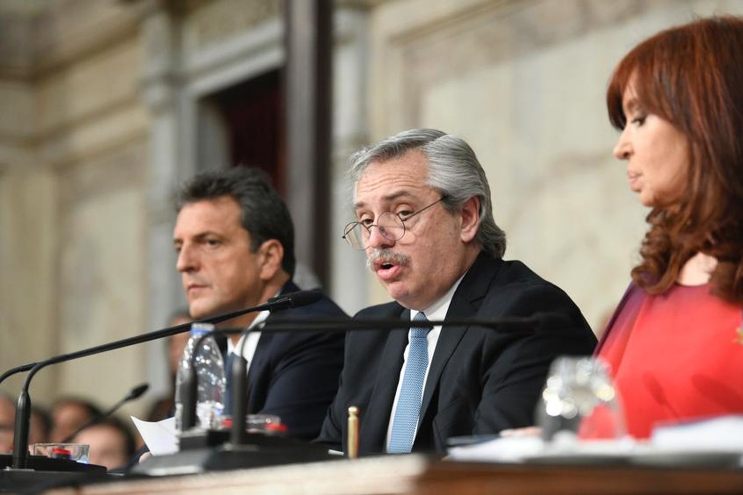 Deuda, inflación, política productiva y el campo, ejes económicos del discurso