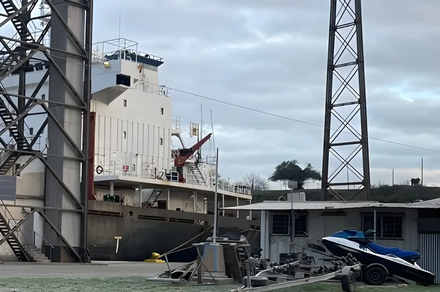 El Scio Spirit aguardaba la resolución del conflicto para zarpar rumbo a Venezuela.