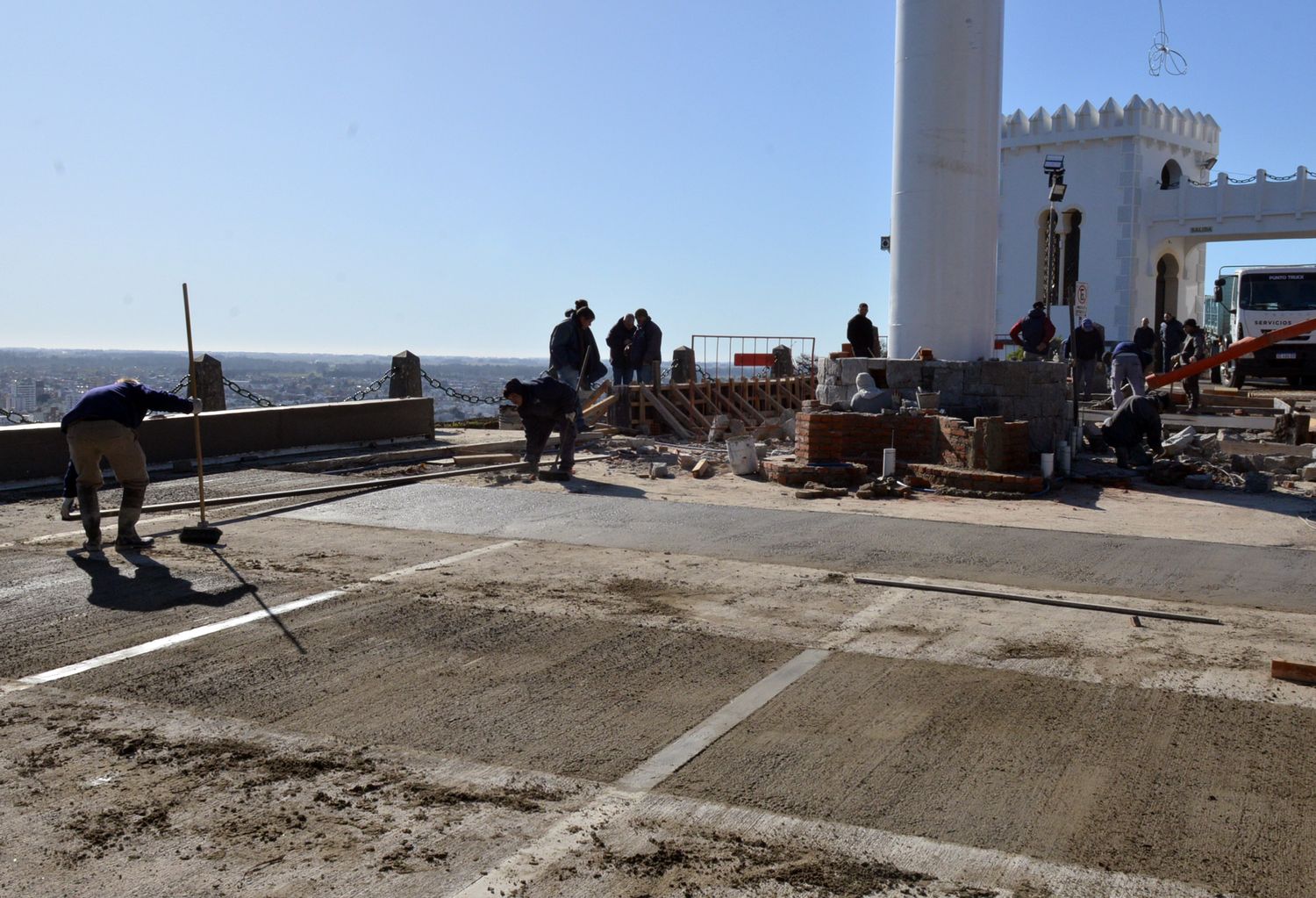 Mastil base y plaza seca - 2