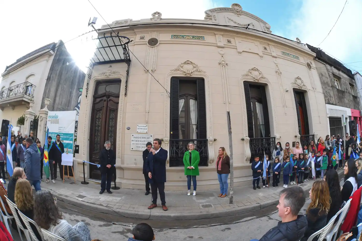 Reinauguraron la Escuela de Arte de Luján "José Pipo Ferrari"