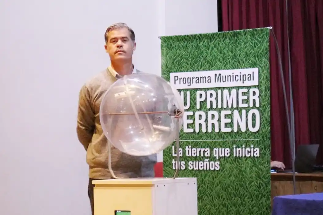 Se sortean 20 terrenos para que gualeguaychuenses puedan comenzar a hacerse su casa