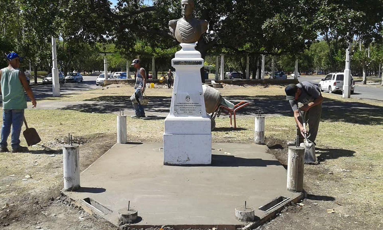 Inició la remodelación del monumento a Brown