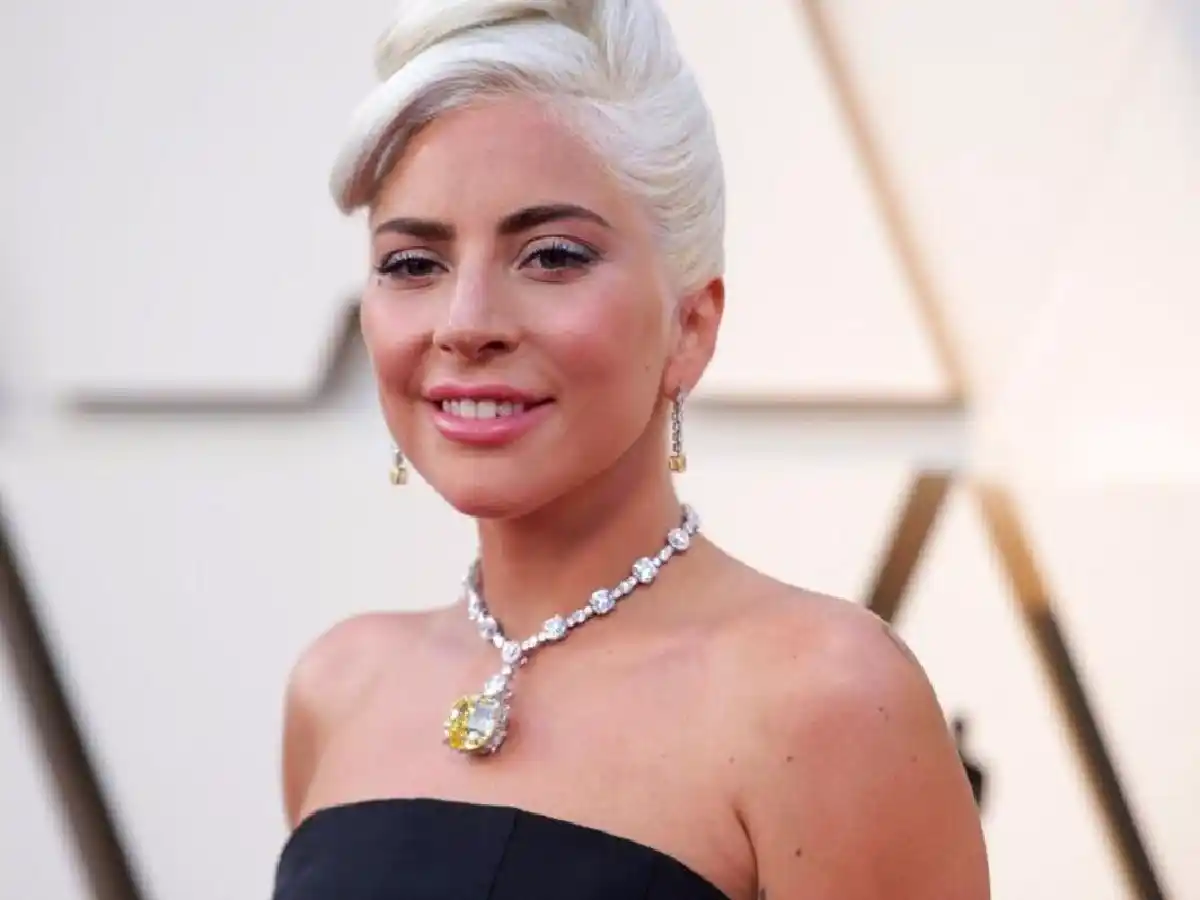 Lady Gaga se colgó 50 millones de dólares al cuello