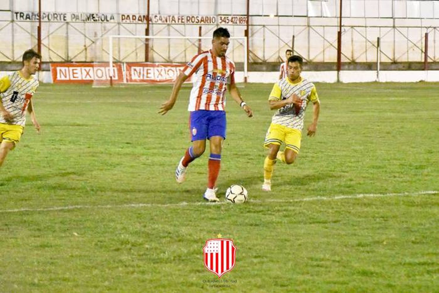 Libertad enfrenta el domingo a Atlético Paraná, en el Parque Mitre