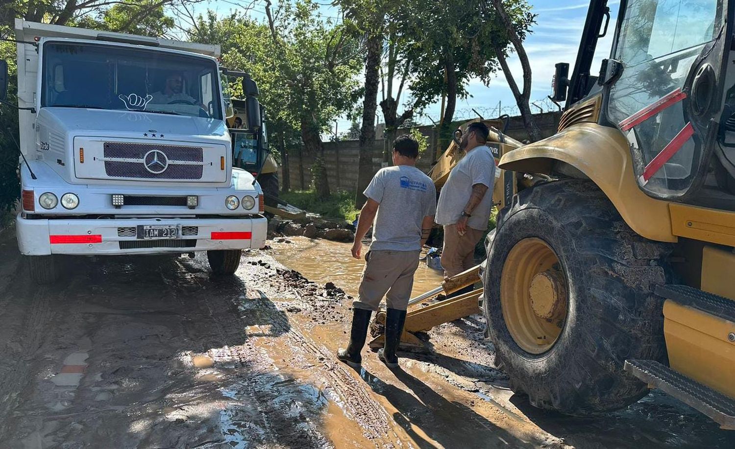 Volvió a romperse el caño de agua potable frente al Estadio Municipal