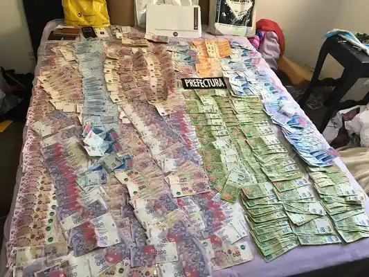 “La Banda del Oriental”: había miles de euros, dólares y pesos