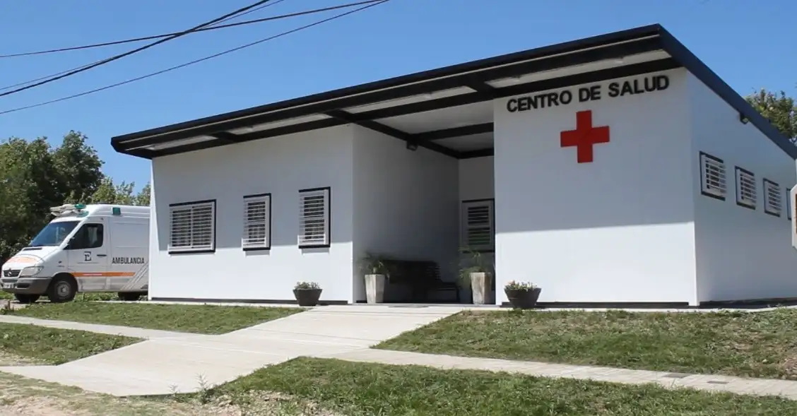 Proponen cobrar la asistencia de salud a extranjeros que residan en Entre Ríos