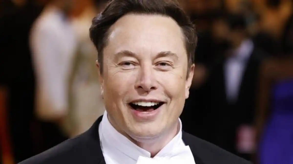 ¡LA VOZ DEL PUEBLO! Musk anuncia democracia en Twitter y restablece cuentas suspendidas