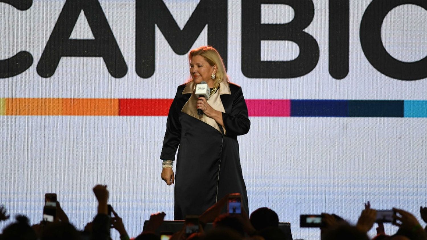 Carrió fue a la Casa Rosada a despedirse de Macri y anticipó que renuncia a la política