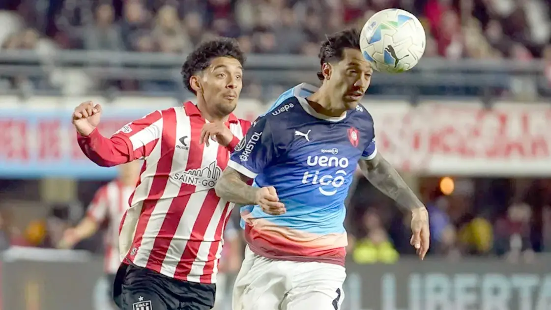 Estudiantes empató con Cerro Porteño y se metió en cuartos de final de la Copa Libertadores